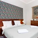 Ξενοδοχείο με διαμερίσματα Elegant 4*