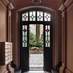 Elegant كراكوفيا